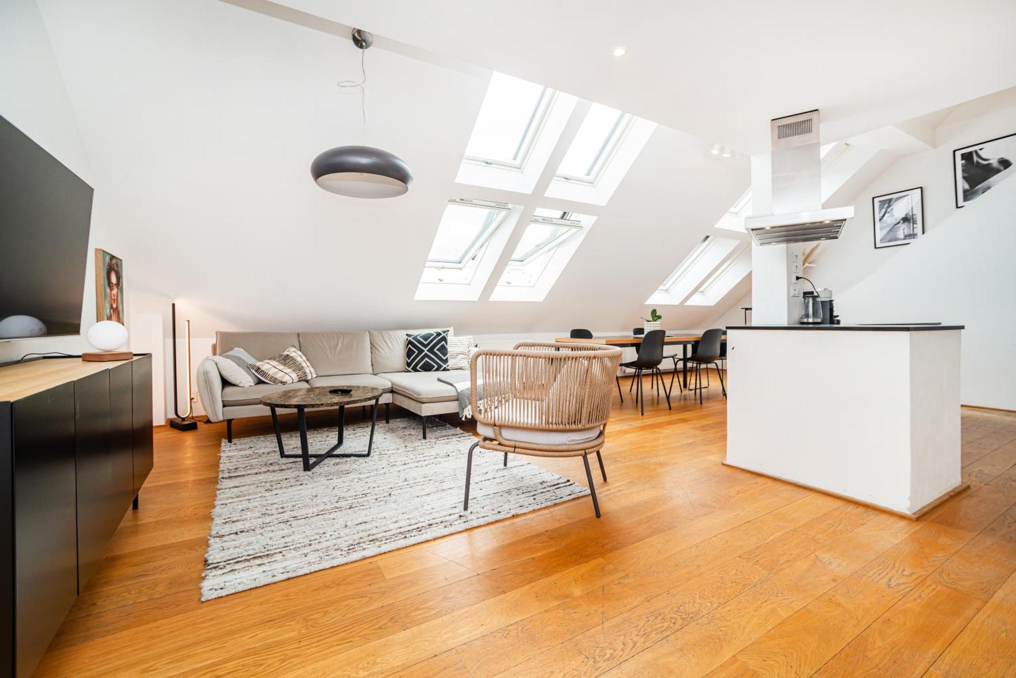 Luxurious 3bed Very Spacious In The Area * Praga